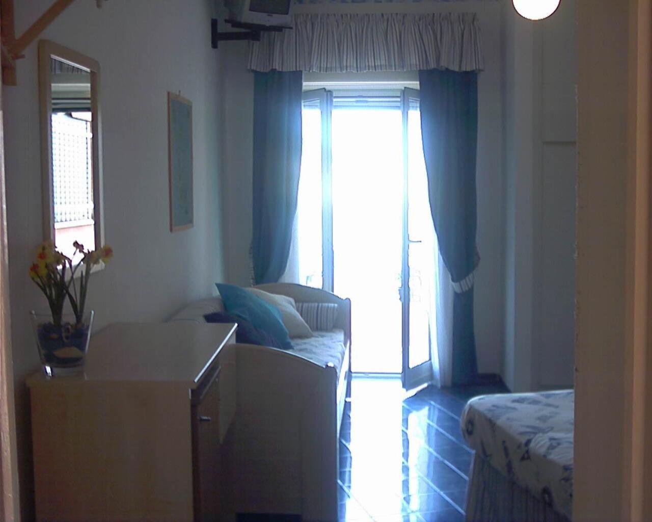 Hotel La Baia Ponza Kültér fotó