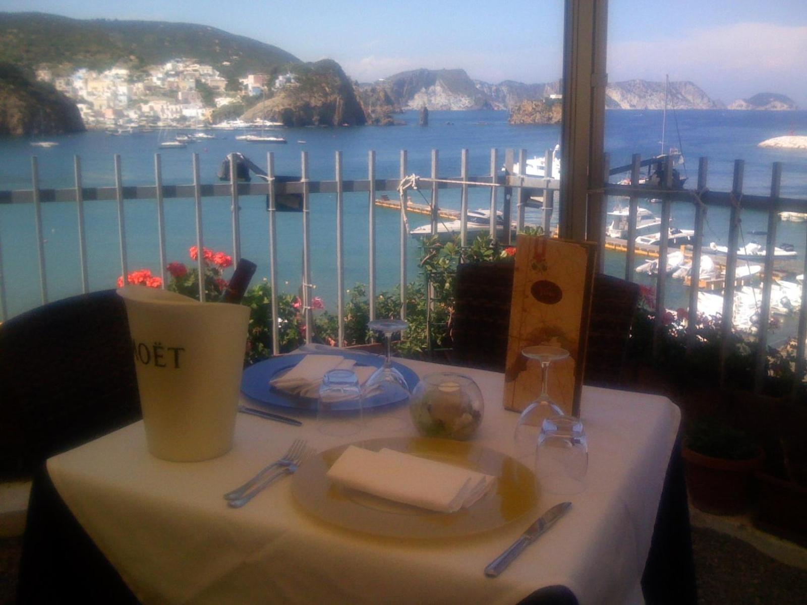 Hotel La Baia Ponza Kültér fotó