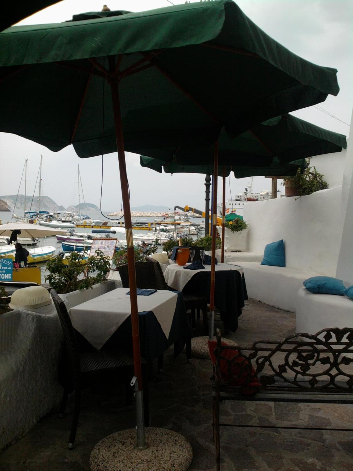 Hotel La Baia Ponza Kültér fotó